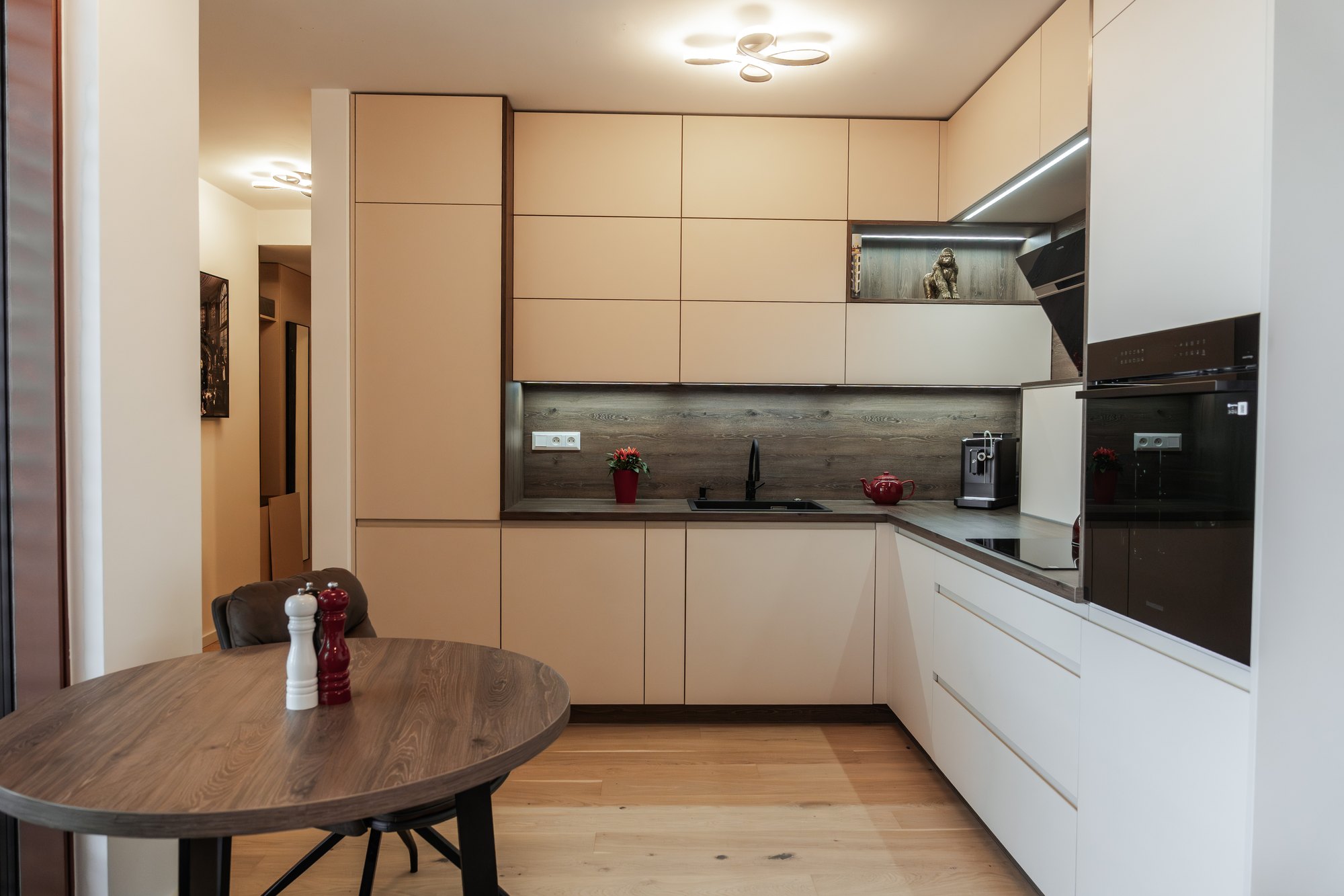 Kuchyňa Satin & Dub Davos hnedý — Bratislava – Zwirn — fotka 2