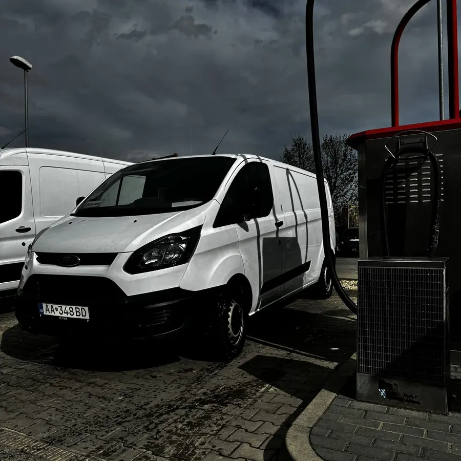 Dodávka Ford Transit Custom na prenájom