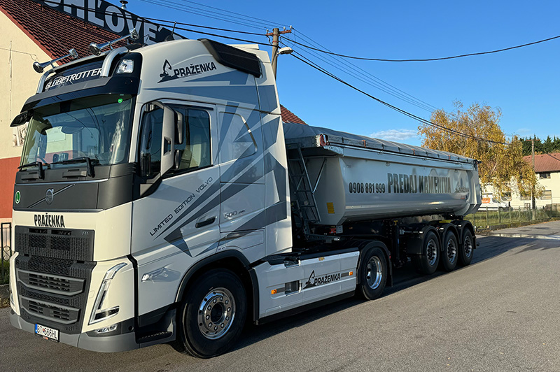 Ťahač Volvo FH 500 so sklápacím návesom