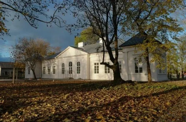 Kaštieľ Mojmírovce