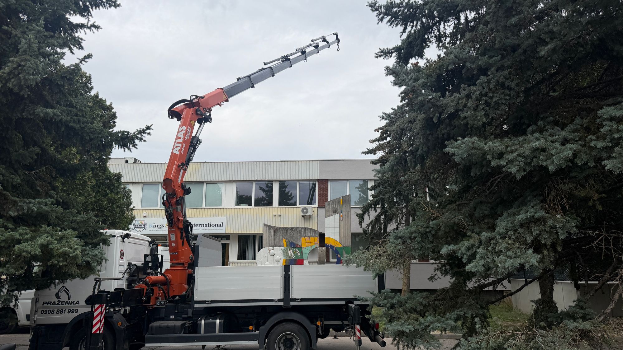 MAN TGL 12.220 Atlas 186.3 RC-A7