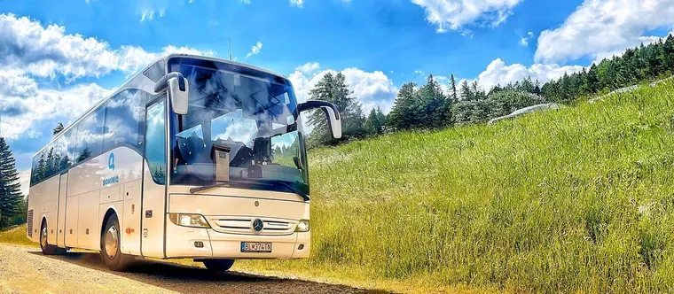 Autobus DOMINIQ na výlete so zákazníkmi