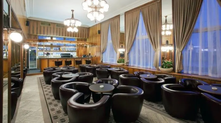 Kaviareň a lobby bar Hotela Devín