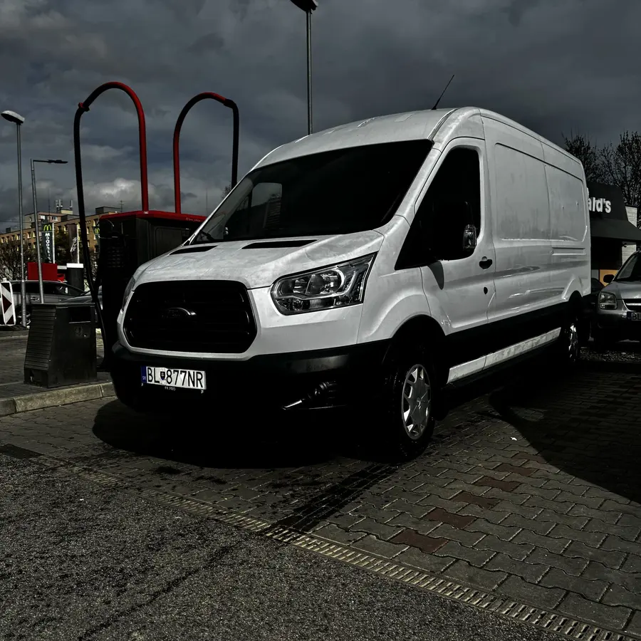 Dodávka Ford Transit na prenájom